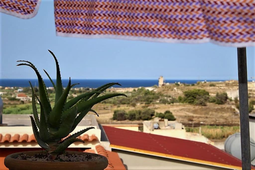 La Terrazza Di Mariel Daire Pachino Dış mekan fotoğraf