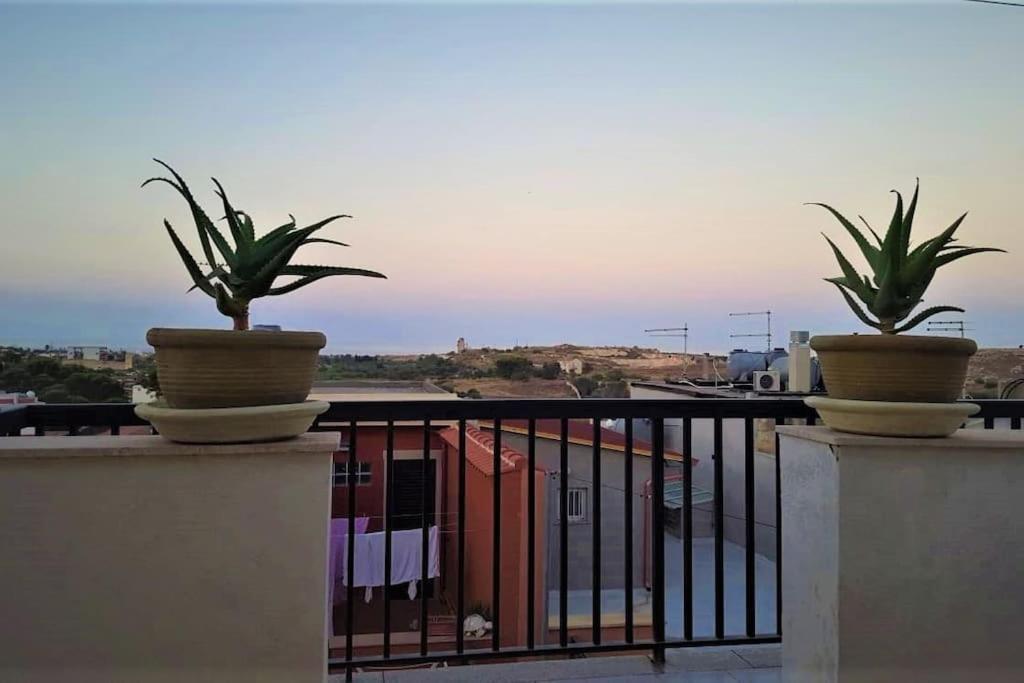 La Terrazza Di Mariel Daire Pachino Dış mekan fotoğraf